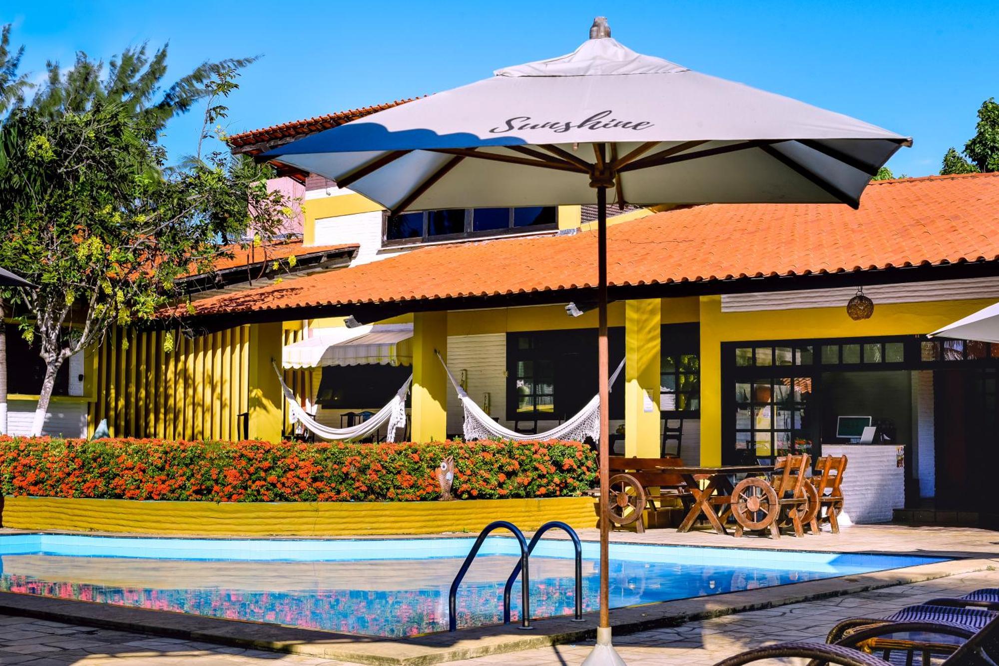 Sunshine Coqueiros Beach Hotel Cumbuco Exterior photo